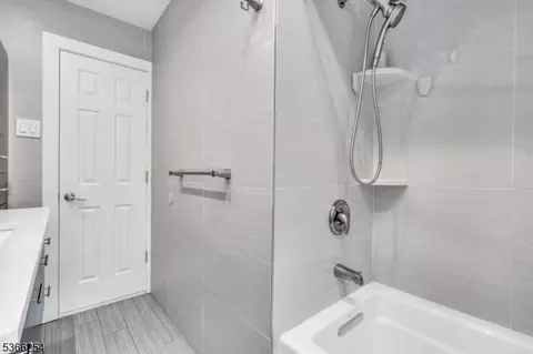 9 Spring Ln, Warren, NJ 07059 photo 32