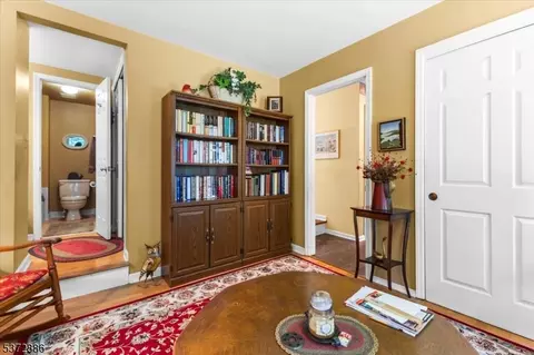 78 Commonwealth Dr, Basking Ridge, NJ 07920 photo 17