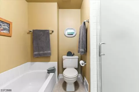 78 Commonwealth Dr, Basking Ridge, NJ 07920 photo 19