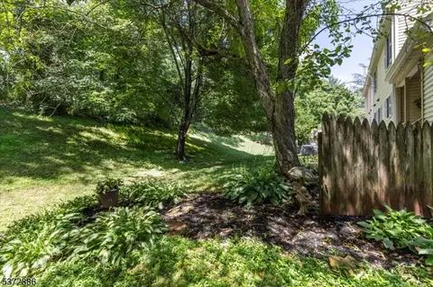 78 Commonwealth Dr, Basking Ridge, NJ 07920 photo 29