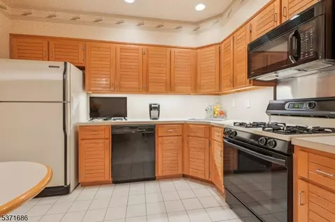 603 Park Pl, Springfield, NJ 07081 photo 8