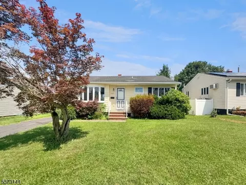 1327 Dominic St, Manville, NJ 08835