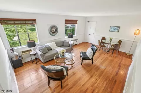 86 Troy Dr # D, Springfield, NJ 07081 photo 4