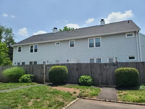 609 Marlborough Cmn # -B, Hillsborough, NJ 08844