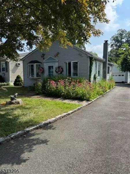 202 Marcella Rd, Parsippany, NJ 07054