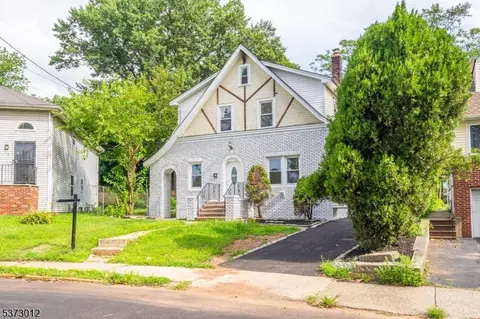 115 Hollywood Ave, Hillside, NJ 07205