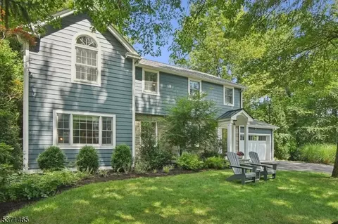 47 Parkview Ter, Summit, NJ 07901 photo 3