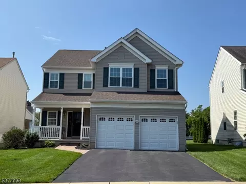 762 Jackson Rd, Stewartsville, NJ 08886