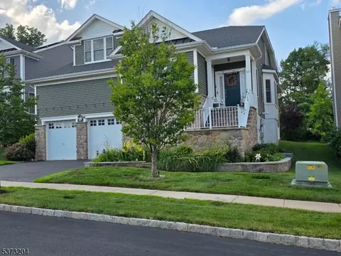 23 Mystic Dr, Montgomery, NJ 08558