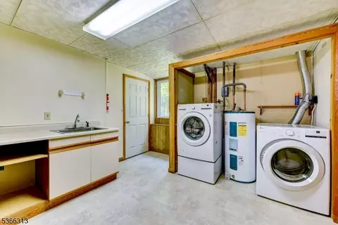 1921 Stonegate Ln # A, Stanhope, NJ 07874 photo 22