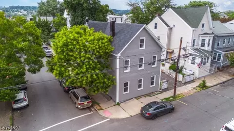 48 N York St, Paterson, NJ 07524