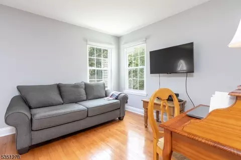 360 Wren Ln, Bedminster, NJ 07921 photo 20