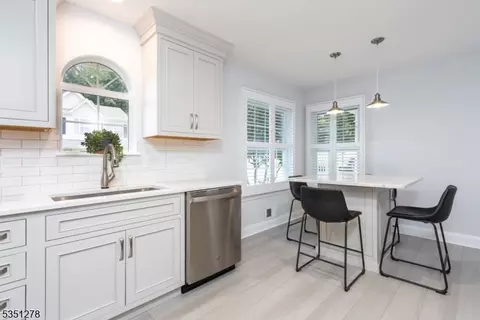 360 Wren Ln, Bedminster, NJ 07921 photo 16