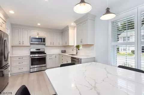 360 Wren Ln, Bedminster, NJ 07921 photo 15