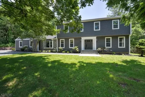 1404 Drum Hill Rd, Martinsville, NJ 08836