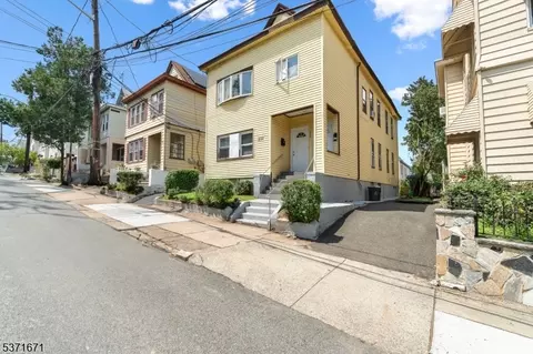 237 Fulton St, Paterson, NJ 07501