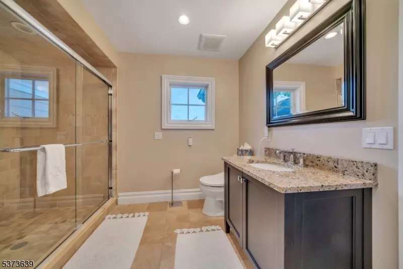 Bath - 1118 Pines Lake Dr, Wayne, NJ 07470 photo 6 of 6