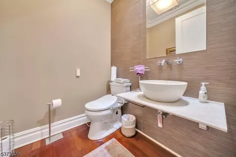 Bath - 1118 Pines Lake Dr, Wayne, NJ 07470 photo 1 of 6