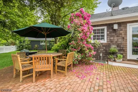 10 Harvey Ct, Summit, NJ 07901 photo 39