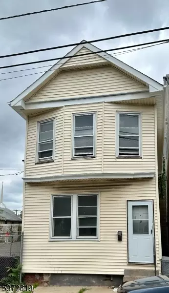 105 Warren St, Paterson, NJ 07524