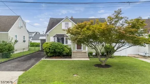 417 White Ave, Manville, NJ 08835