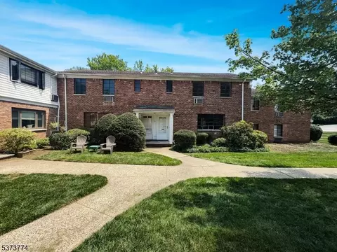 5 Troy Dr # B, Springfield, NJ 07081 photo 8