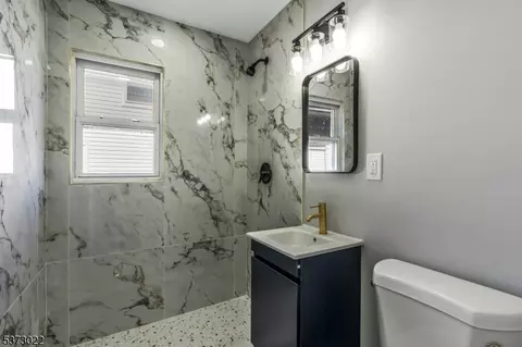 404 Edgeworth St, Middlesex, NJ 08846 photo 12