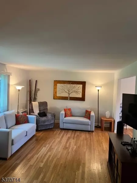 17 Troy Dr # A, Springfield, NJ 07081 photo 5