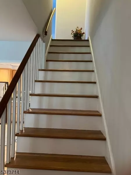 17 Troy Dr # A, Springfield, NJ 07081 photo 14