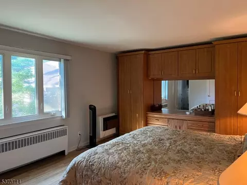 17 Troy Dr # A, Springfield, NJ 07081 photo 16