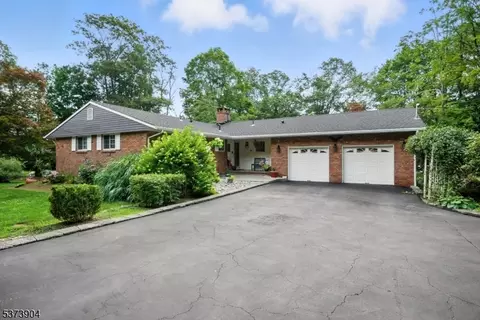 161 Mount Olive Rd, Mount Olive, NJ 07836