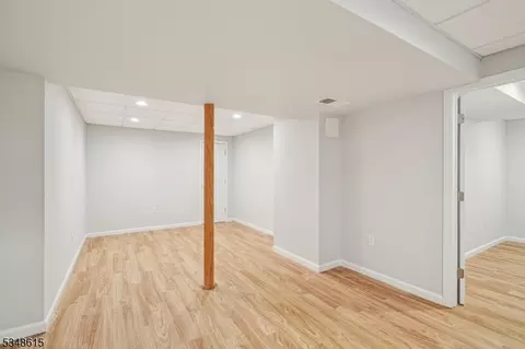 12 Baumgartner Dr, Madison, NJ 07940 photo 28