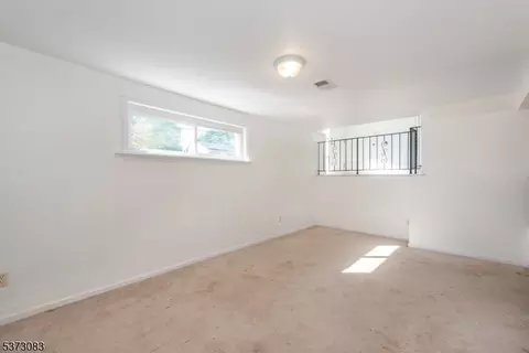 100 Richard St, Dover, NJ 07801 photo 4