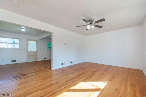 100 Richard St, Dover, NJ 07801 photo 11