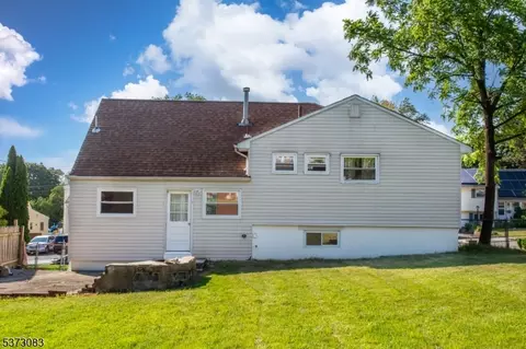 100 Richard St, Dover, NJ 07801 photo 2