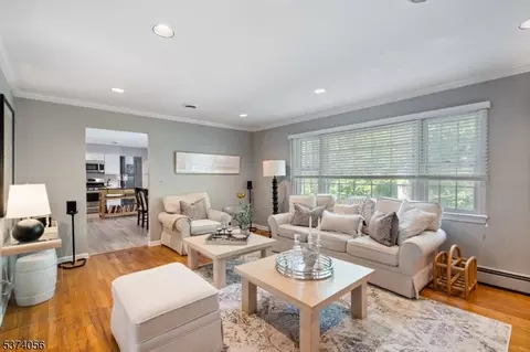 15 Phyllis Ct, Wayne, NJ 07470 photo 10
