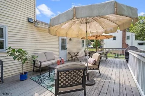 15 Phyllis Ct, Wayne, NJ 07470 photo 17