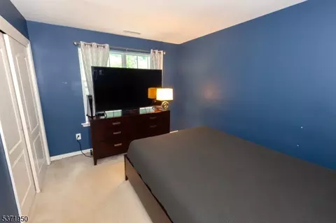 111 Sowers Dr, Hackettstown, NJ 07840 photo 18