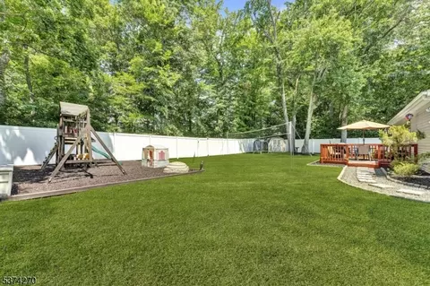 25 Ferndale Rd, Wayne, NJ 07470 photo 22