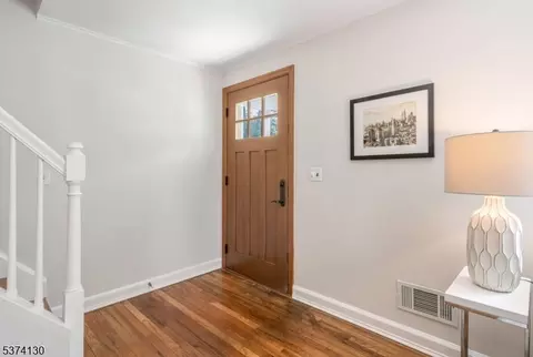 44 Hillcrest Dr, Wayne, NJ 07470 photo 5