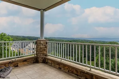 3212 Franklin Ln #212, Rockaway, NJ 07866
