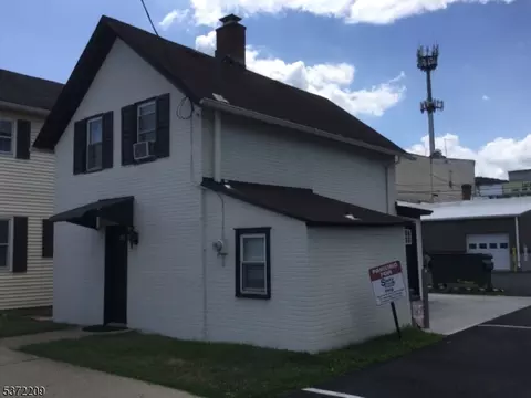 51 N Morris St, Dover, NJ 07801