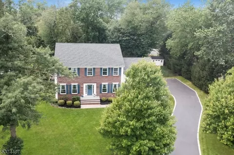 3 Baker Ave, Berkeley Heights, NJ 07922 photo 2