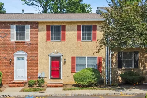 833 Valley St UNIT E, Vauxhall, NJ 07088