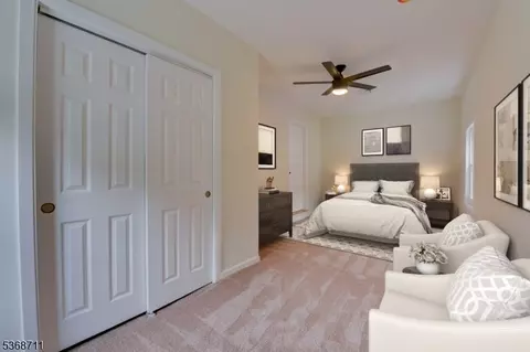 6 Main St, Helmetta, NJ 08828 photo 17