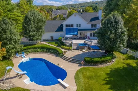 43 Vassar Rd, Great Meadows, NJ 07838
