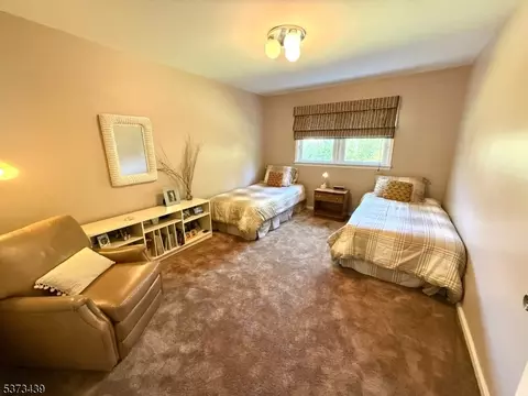 40 Oval Rd, Millburn, NJ 07041 photo 12