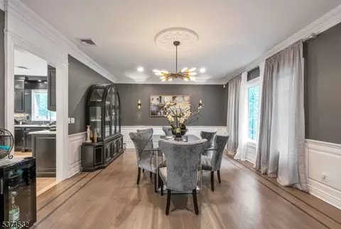 180 Pines Lake Dr E, Wayne, NJ 07470 photo 7