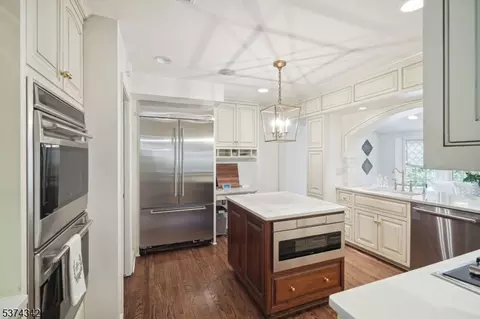 11 Hickory Rd, Summit, NJ 07901 photo 11