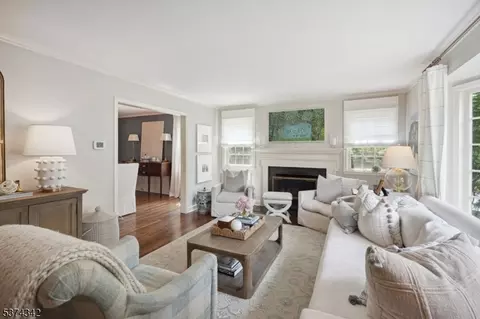 11 Hickory Rd, Summit, NJ 07901 photo 4